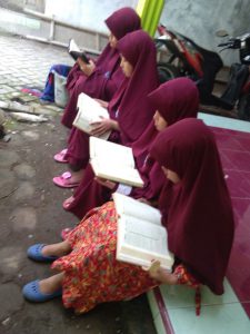 Read more about the article Anak Shalih Merupakan Investasi Dunia Akhirat